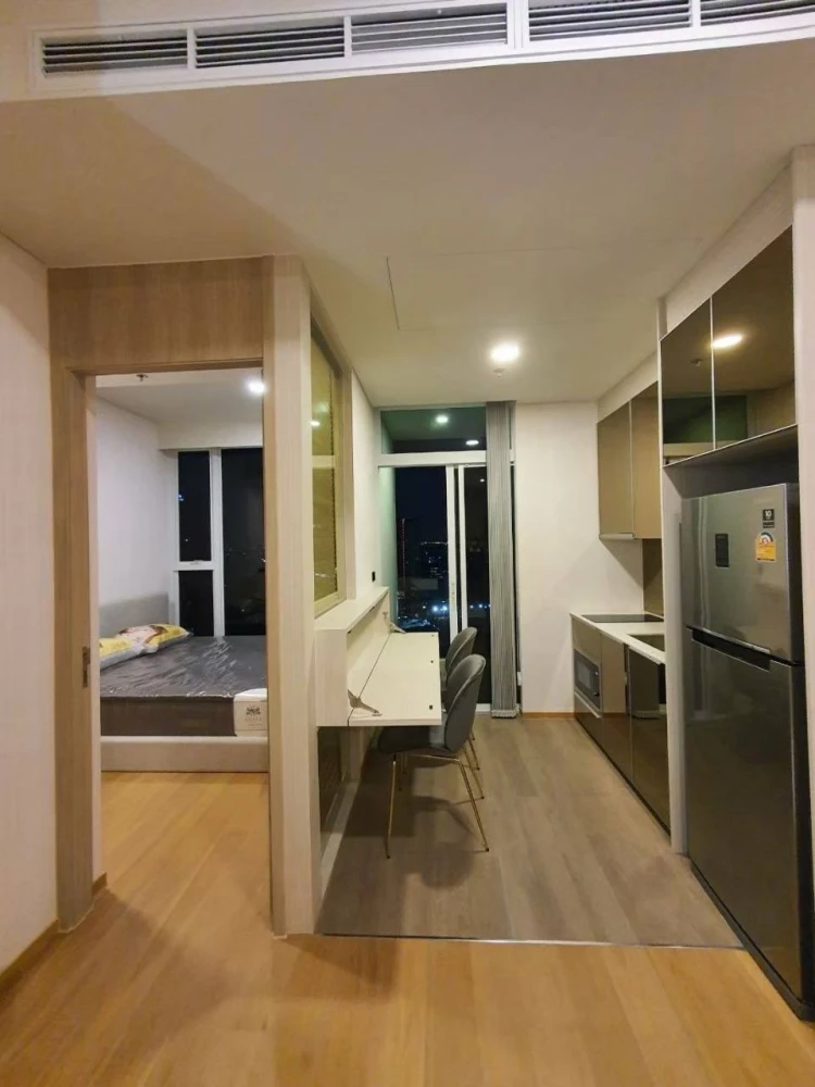 For rent: Siamese Exclusive Sukhumvit 42, close to the BTS station, convenient transportation, close to restaurants and cafes, ready for you to experi
