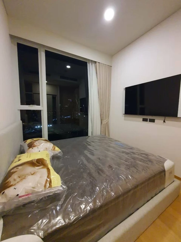 For rent: Siamese Exclusive Sukhumvit 42, close to the BTS station, convenient transportation, close to restaurants and cafes, ready for you to experi