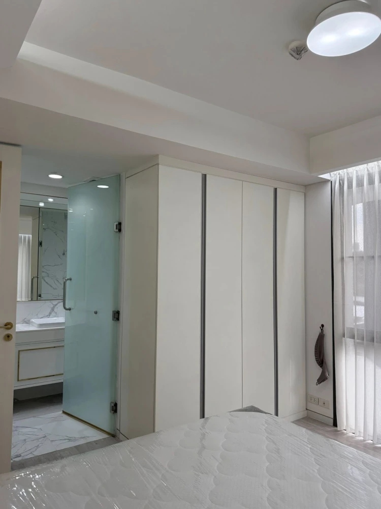 For rent: Siamese Gioia Sukhumvit 31, 2 bedrooms, plenty of living space, good location, fully furnished, reserve now!