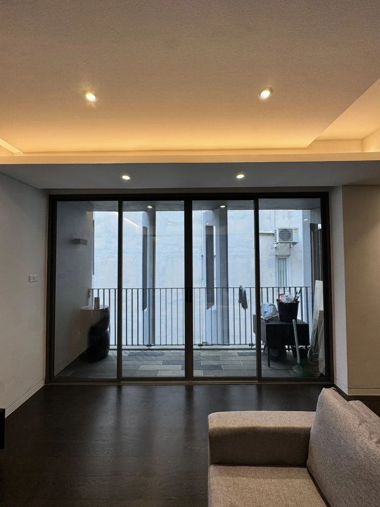 For Sale Rent!! Siamese Gioia Sukhumvit 31 Condo, 5th Floor. Great location, affordable price, ready to move in! Reserve now!!
