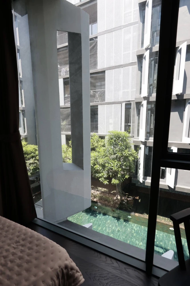 Siamese Gioia condo for rent. Spacious room with plenty of usable space, fully furnished. Book now to secure your unit!