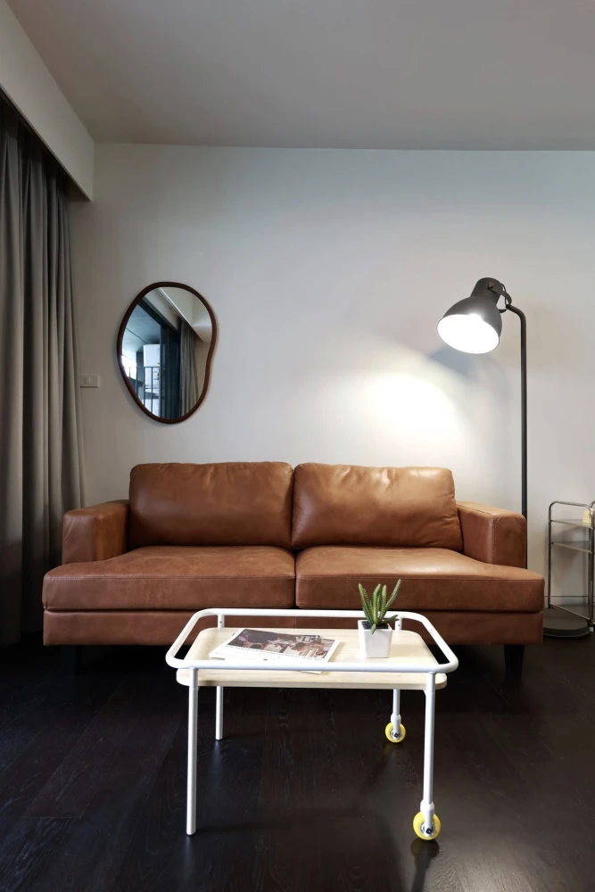 Siamese Gioia condo for rent. Spacious room with plenty of usable space, fully furnished. Book now to secure your unit!