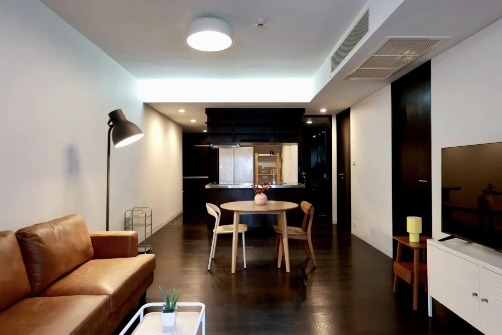 Siamese Gioia condo for rent. Spacious room with plenty of usable space, fully furnished. Book now to secure your unit!