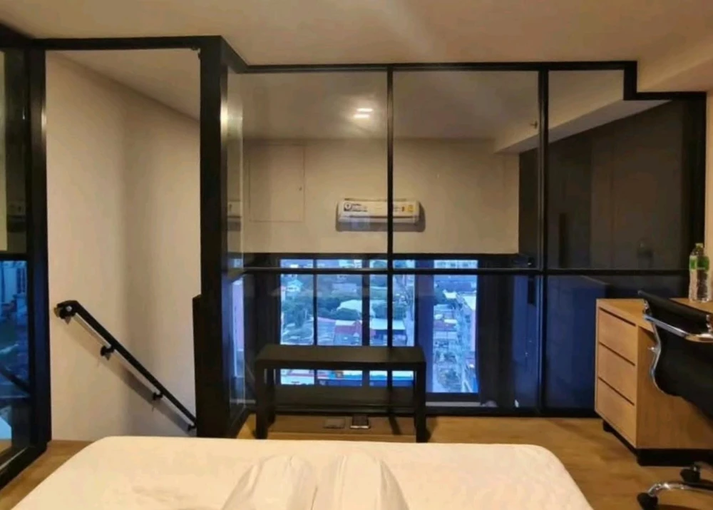 For rent: Fully furnished, inviting unit on the 8th floor at Siamese Sukhumvit 87. Book now—don’t miss out!
