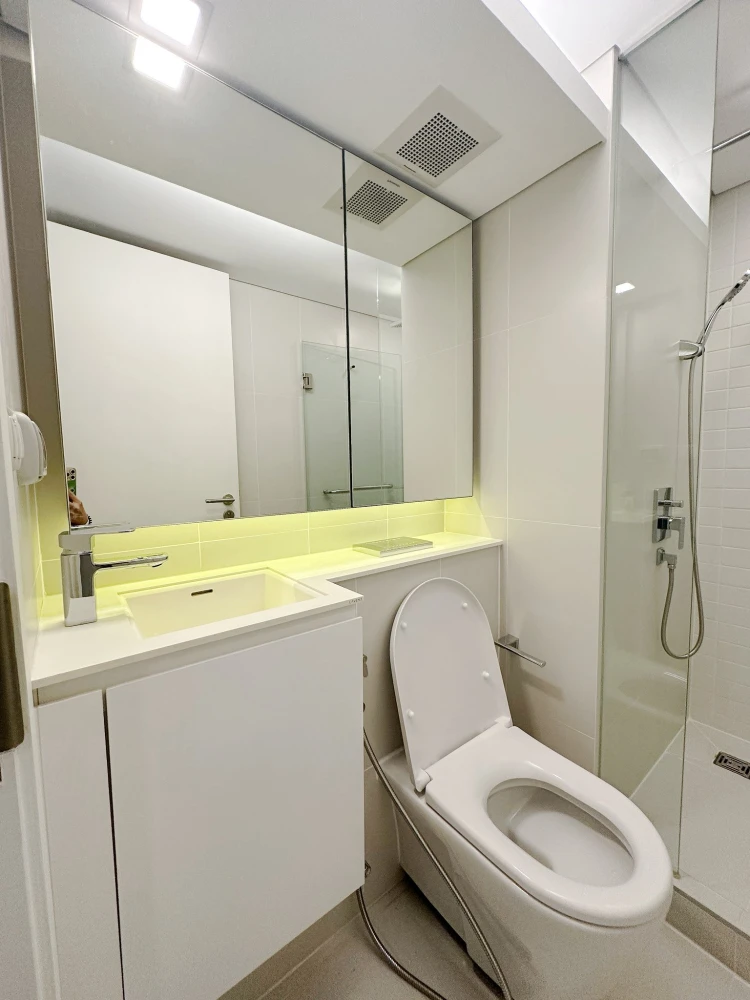 For rent: Siamese Sukhumvit (On Nut), double volume unit with 4.4 meter high ceilings, beautiful view, floor-to-ceiling windows, fully furnished and r