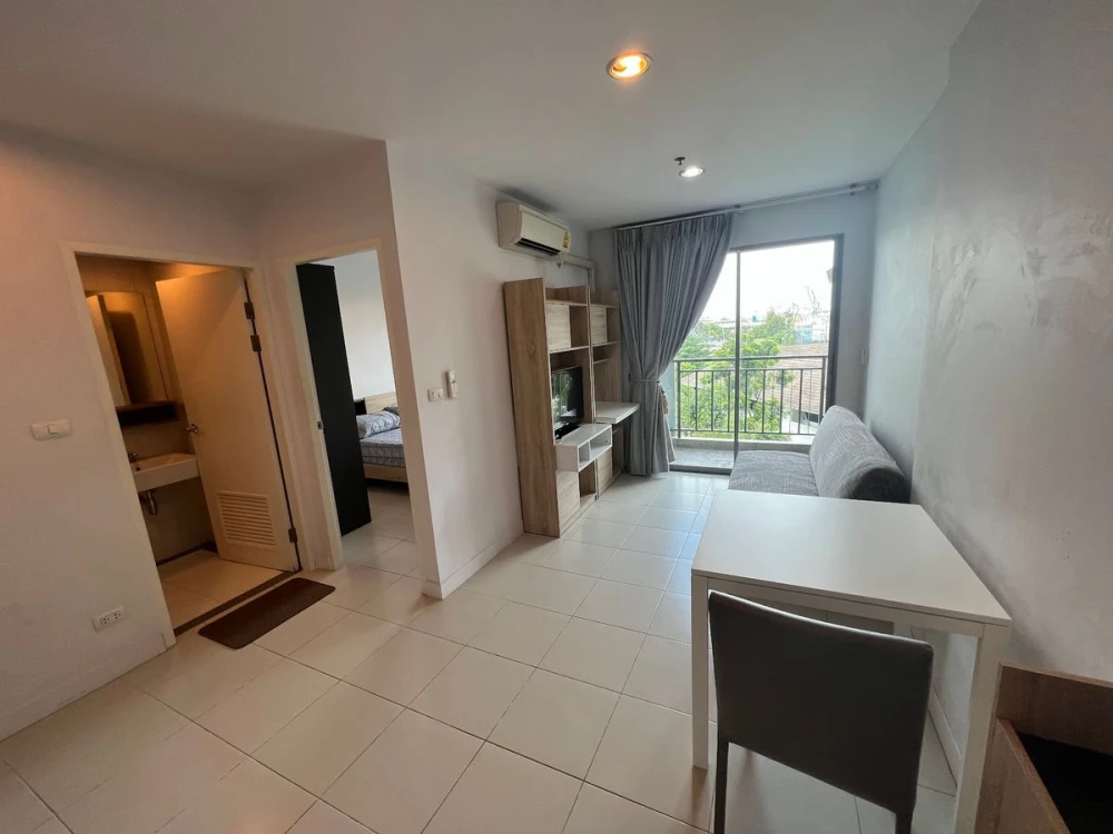 For rent: Silk Place Phaholyothin-Laksi, 5th floor, open view, fully furnished, reserve now, hurry!