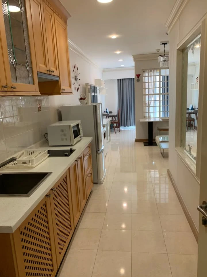 For rent Silom Grand Terrace, 6th floor, 45 sqm, decorated in a casual style, already happy, if you miss it, you will regret it.