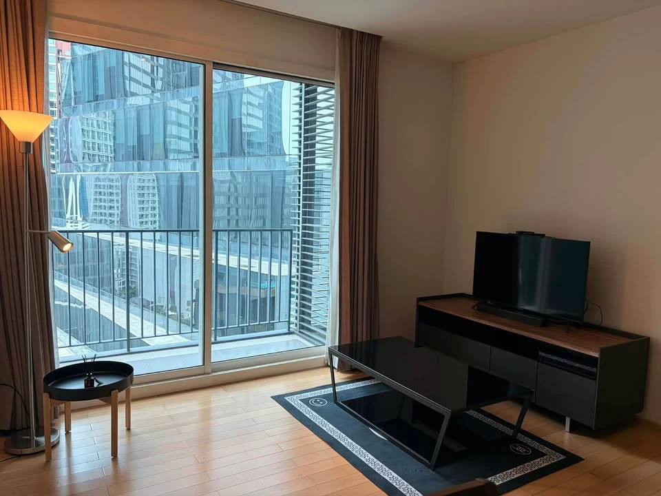 For rent: Siri @ Sukhumvit, 1 bedroom, spacious living area, fully furnished. Don't miss out!
