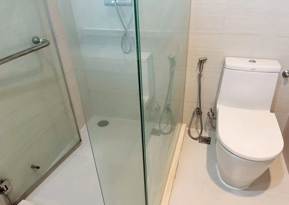 For rent: Siri @ Sukhumvit, 16th floor, fully furnished. Book now!