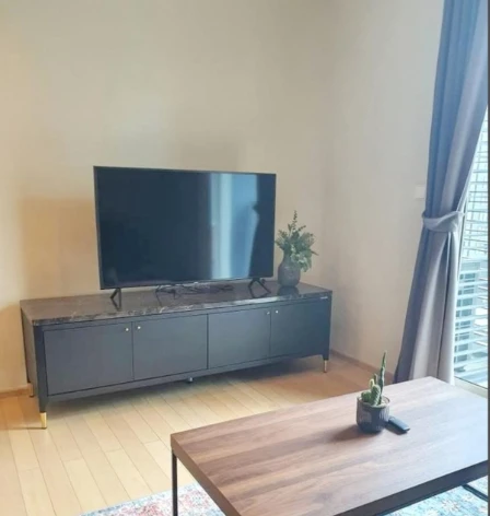 For rent: Siri @ Sukhumvit, 18th floor, fully furnished. Book now!
