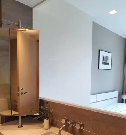 For rent: Siri @ Sukhumvit, 18th floor, fully furnished. Book now!