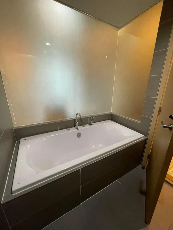 For rent: Siri @ Sukhumvit, North-facing room, no direct sunlight, unobstructed view, fully furnished. Book now!