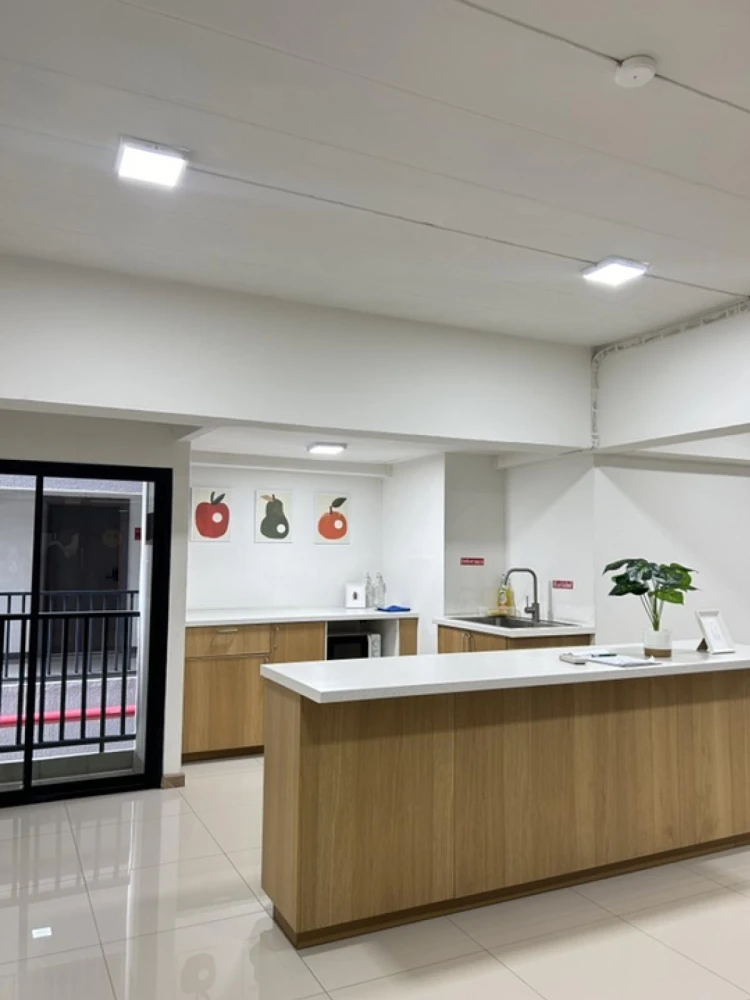 For rent: SIRI Sri-Lasalle, 5th floor, nice room, fully furnished, interested, reserve now.