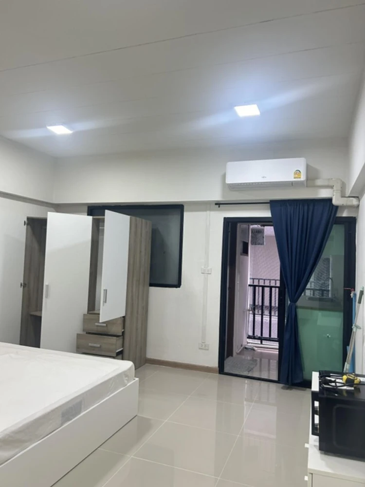 For rent: SIRI Sri-Lasalle, 5th floor, nice room, fully furnished, interested, reserve now.