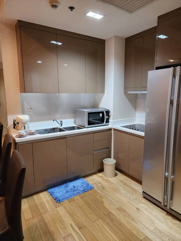 For rent Siri@ Sukhumvit (Siri at Sukhumvit), spacious room, comfortable, suitable for a family, well-built-in room, full of amenities, book now, don'