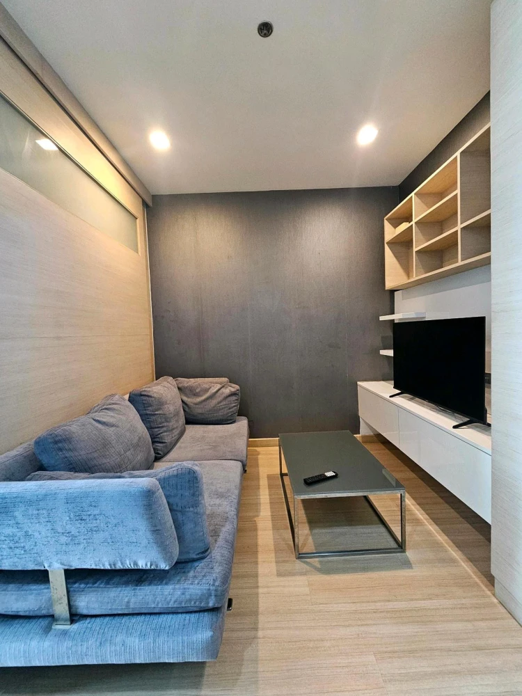 For rent: Sky Walk & Weltz Residence, 39th floor, great view, fully furnished. Book now!
