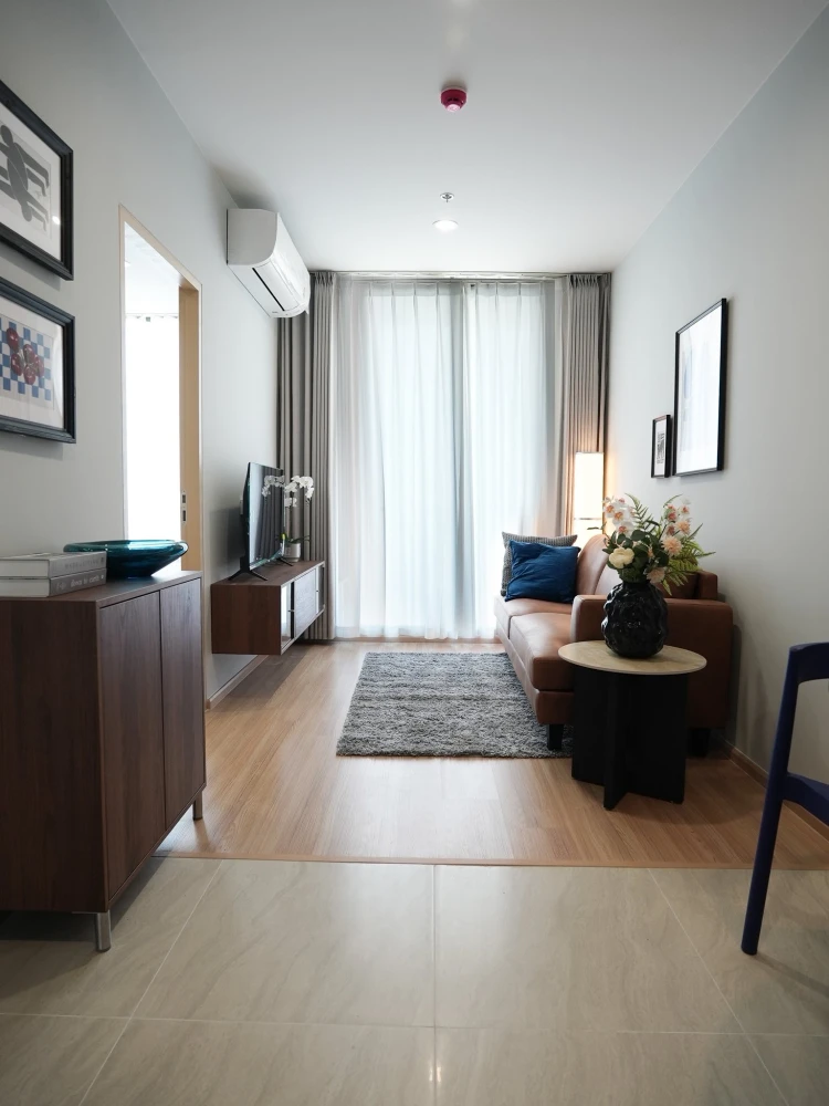 For rent: SKYRISE Avenue Sukhumvit 64, high floor, fully furnished, very livable. Book now!