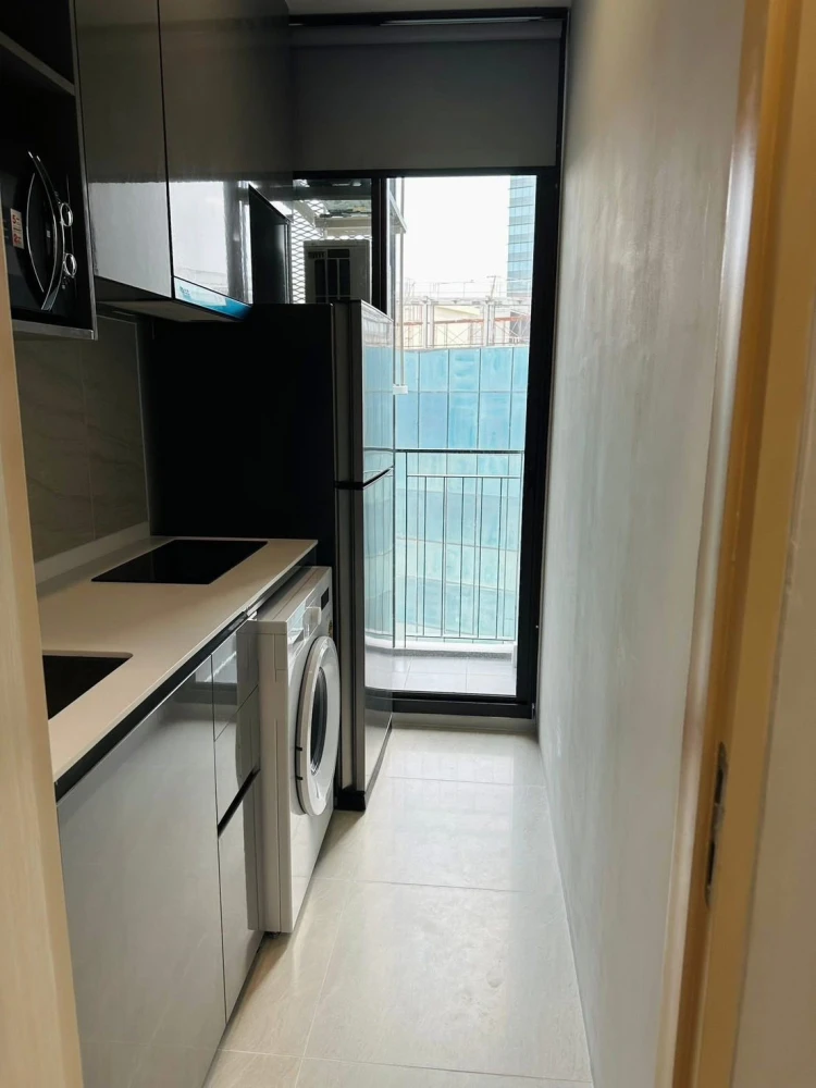 For rent: Skyrise Avenue Sukhumvit 64, high floor, ready to move in, fully furnished, reserve now!