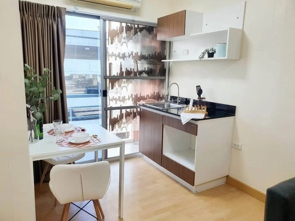 For rent: Smart Condo Rama 2, 6th floor, separated rooms, comes at a low price, easy on the wallet, good like this, don't miss it.