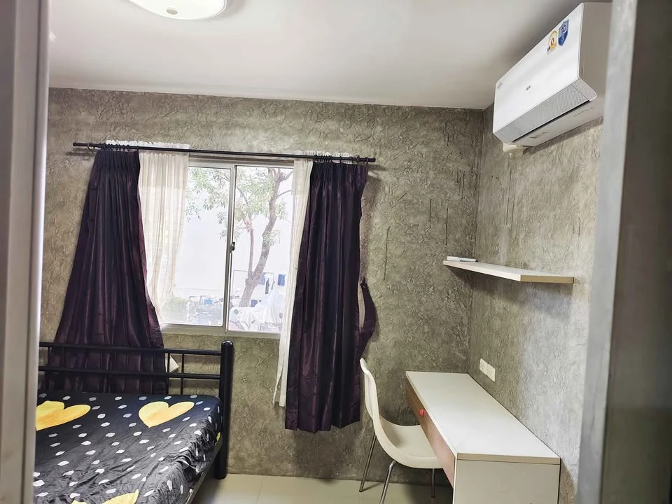 Smart Condo Rama 2 for rent. Spacious and comfortable unit with furniture. Affordable price. Book now!