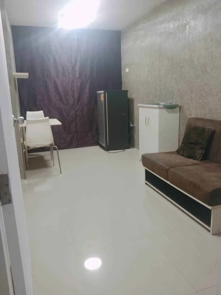 Smart Condo Rama 2 for rent. Spacious and comfortable unit with furniture. Affordable price. Book now!
