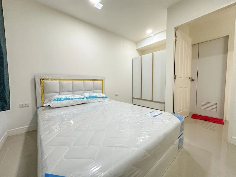 SMART CONDO for rent, Rama 2. Fully furnished with complete set of appliances. Move in now! Don't wait!