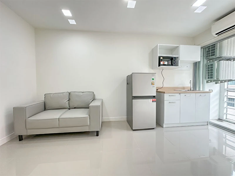 ให้เช่า SMART CONDO พระราม 2 ตกแต่งฟังก์ชั่นครบครัน มีเครื่องใช้ไฟฟ้าครบเซต ย้ายเลย อย่ารีรอ
