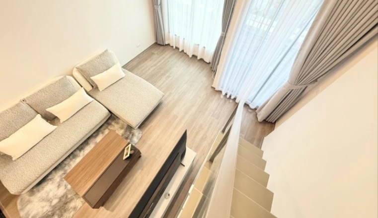 For Rent: So Origin Kaset Interchange, 10th Floor. Fully furnished. Book now.
