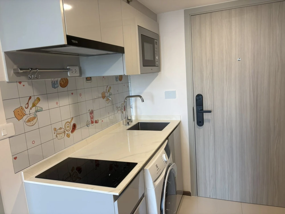 For rent: So Origin Kaset Interchange, 8th floor, fully furnished, very livable. Book now!