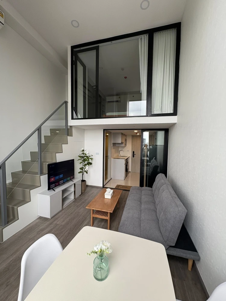 For rent: So Origin Kaset Interchange, Duo Space room, two floors, view of the pool, Phra Pirun and Kasetsart University campus. Reservation required.