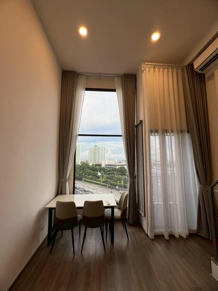 For rent: So Origin Kaset Interchange, a comfortable room, high ceiling, airy, fully furnished, don't miss it.