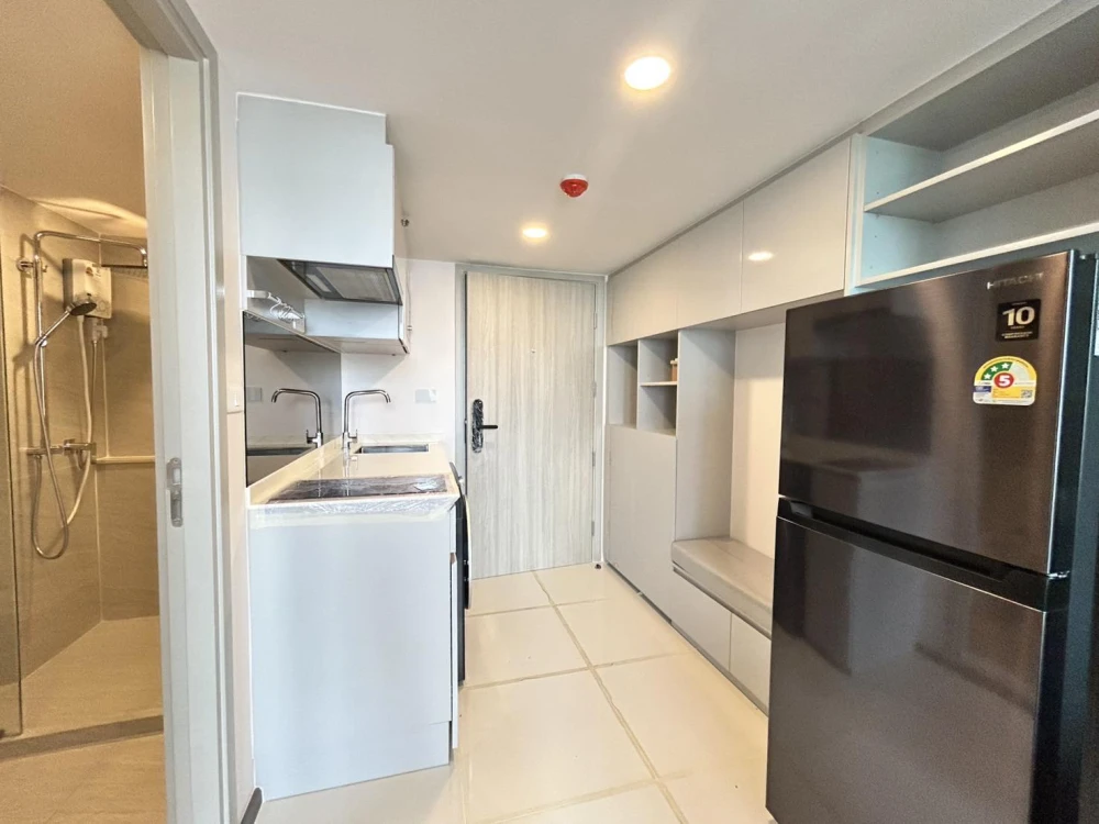 For rent: So Origin Kaset Interchange, ready to move in. Fully furnished, spacious and comfortable room. Book now!