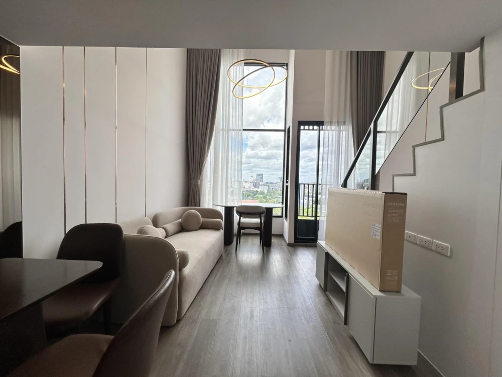 For rent: So Origin Kaset Interchange, ready to move in. Fully furnished, spacious and comfortable room. Book now!