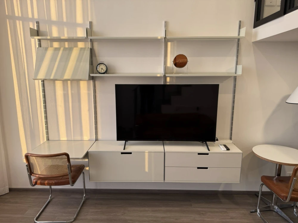 For rent: So Origin Kaset Interchange, high ceilings, spacious and airy, fully furnished. Such a great deal, book now!