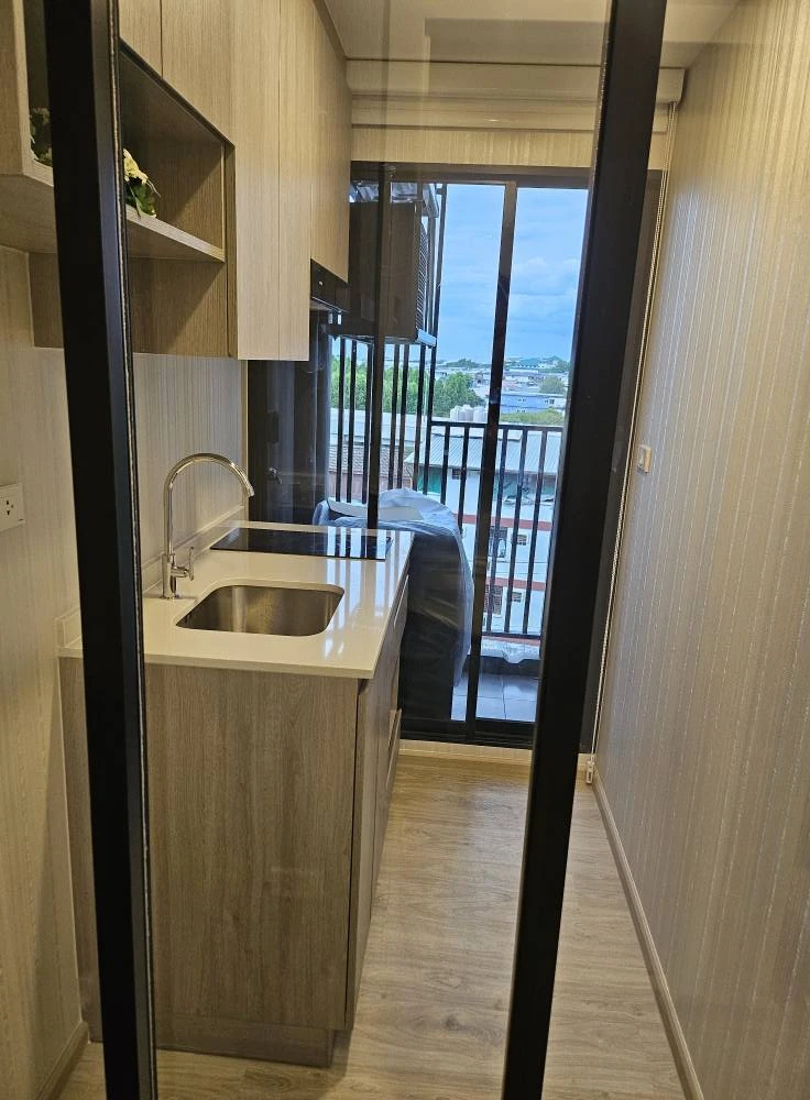For rent: SO Origin Phahol 69 Station, a comfortable room, decorated in a controlled tone, comes with complete furniture, don't miss it.