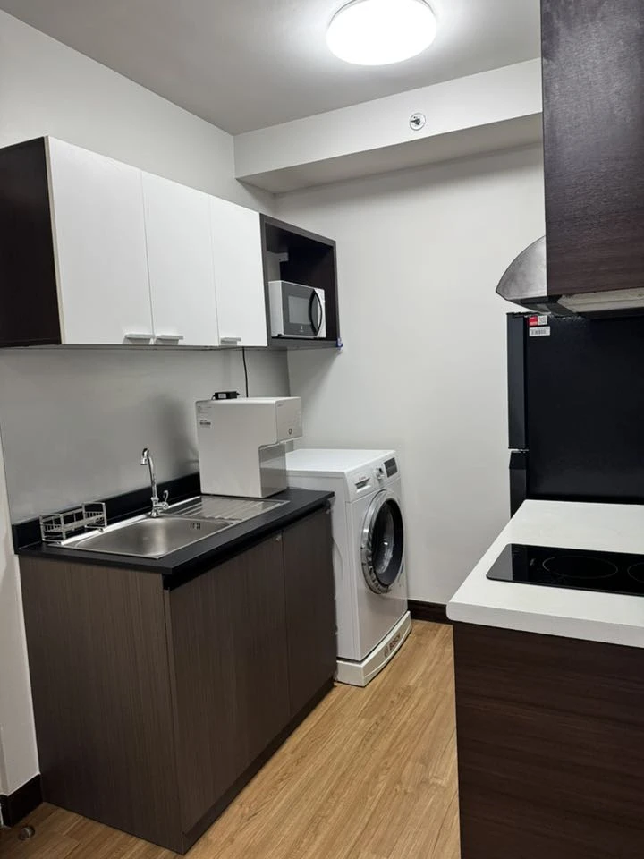 ให้เช่า S&S Sukhumvit 101/1 1 ห้องนอน 1 ห้องน้ำ เฟอร์นิเจอร์และเครื่องใช้ไฟฟ้าครบครัน หิ้วกระเป๋าเข้าอยู่ได้เลยจ้า