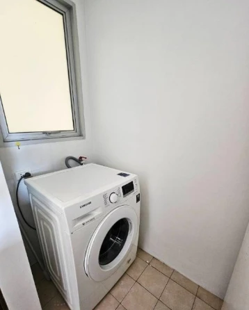 For rent: S&S Sukhumvit 101/1, 7th floor, fully furnished, very livable. Book now! (Quickly!)