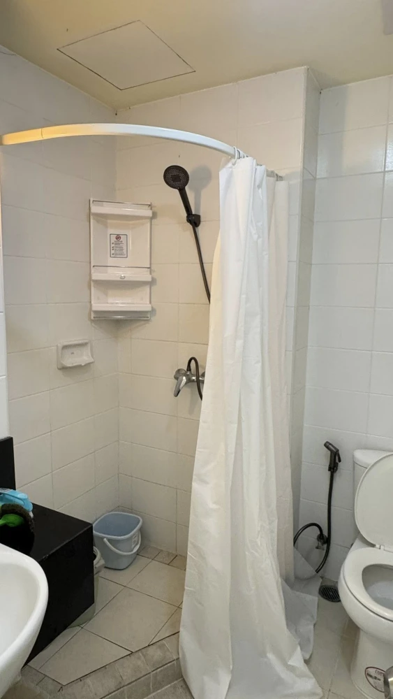 For rent: Sukhumvit Plus, 12th floor, spacious room, comfortable living, comes with complete decorations, reserve now!