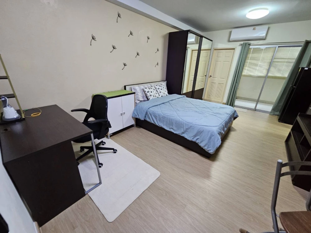 For rent Supalai City Home Ratchada 10, conveniently located near MRT, ready to move in!