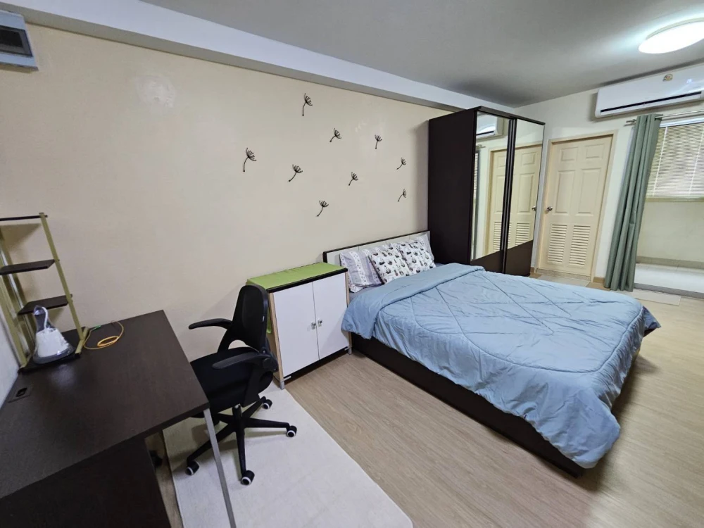 For rent Supalai City Home Ratchada 10, conveniently located near MRT, ready to move in!