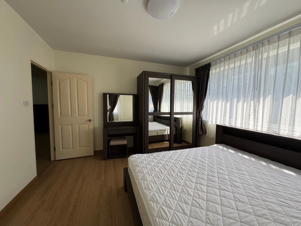 For rent: Supalai City Home Ratchada, 2nd floor. Nice, fully furnished unit. Book now! Don't miss out!