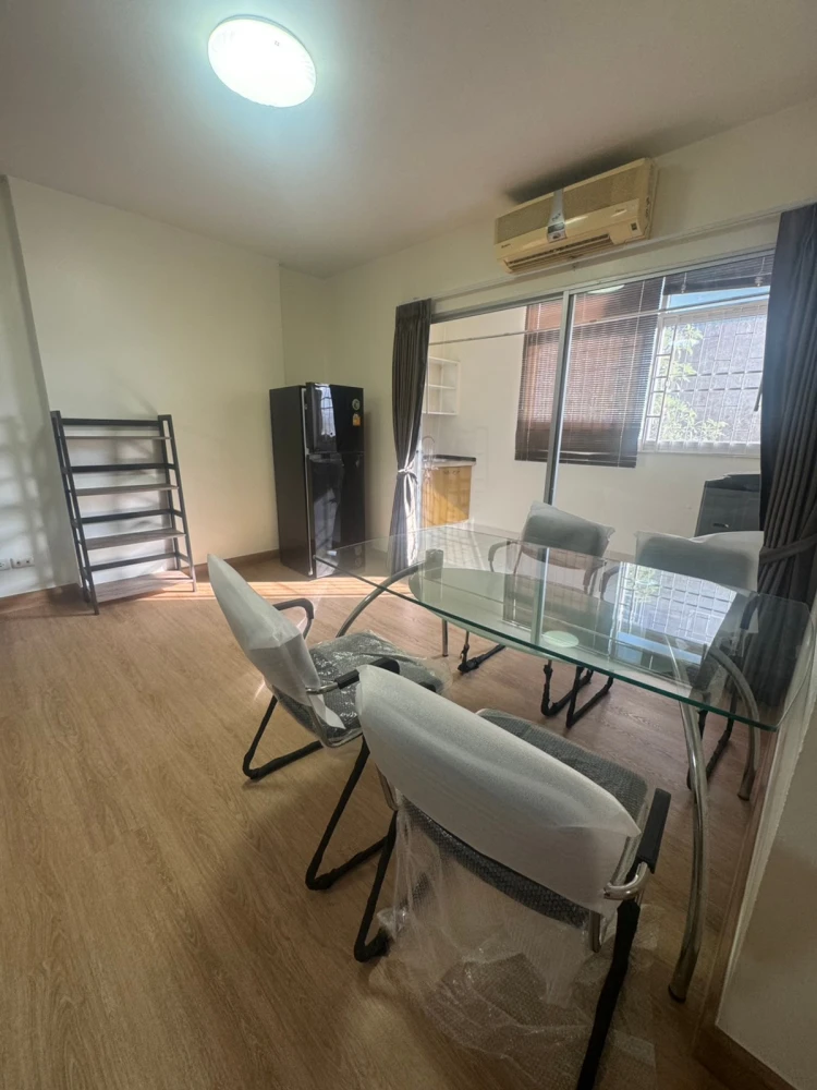 For rent: Supalai City Home Ratchada, 2nd floor. Nice, fully furnished unit. Book now! Don't miss out!