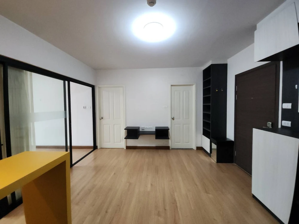 For rent: Supalai City Resort Bearing Station (Lasalle), 6th floor, corner unit, fully furnished. Book now!