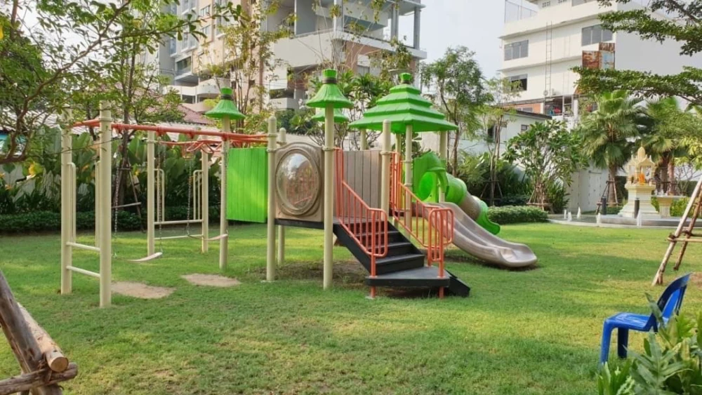 For rent Supalai City Resort Chaengwatthana, 15th floor, fully furnished room, nice to live in, book now, don't miss out.