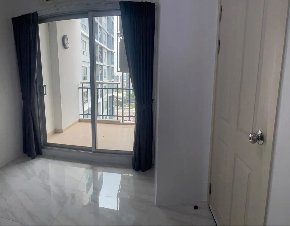 For rent Supalai City Resort Chaengwatthana, 19th floor, good view, fully furnished room, nice to live in, book now.