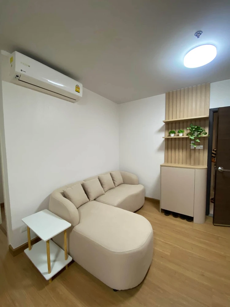 For rent: Supalai City Resort Chaengwatthana, beautifully decorated minimalist room with high-quality built-in furniture. Book now!