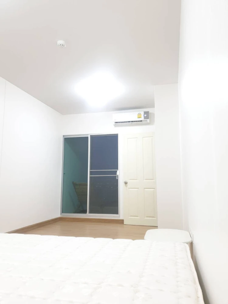For rent: Fully furnished, inviting unit on the 12th floor at Supalai City Resort Phranangklao Station–Chaophraya. Book now!