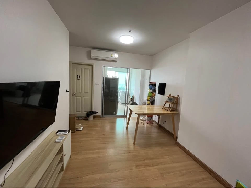 For rent: Supalai City Resort Phranangklao Station–Chaophraya, high floor unit, spacious and comfortable, fully furnished + appliances included. Book
