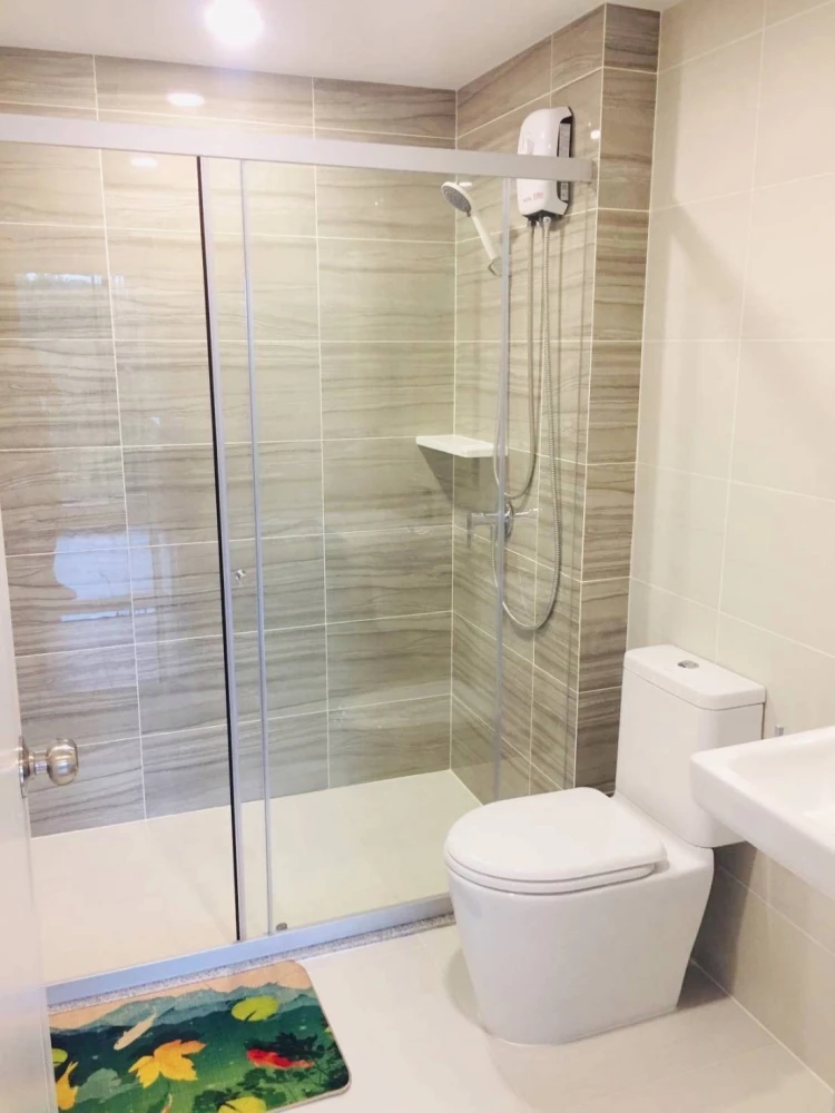 For rent: Supalai City Resort Sukhumvit 107, 4th floor, partitioned unit, fully furnished. Book now! (Urgent!)