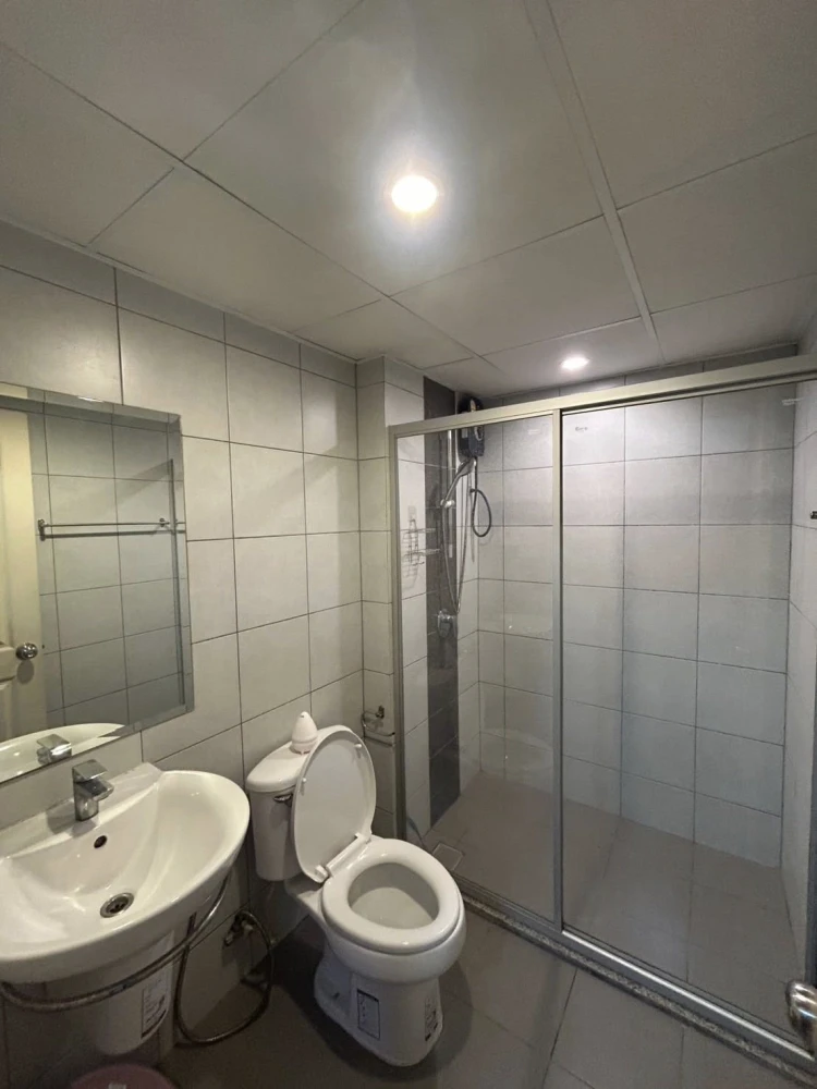 For rent Supalai Cute Phaholyothin 34, a nice room on the 5th floor, fully furnished and equipped with appliances. Reserve now!